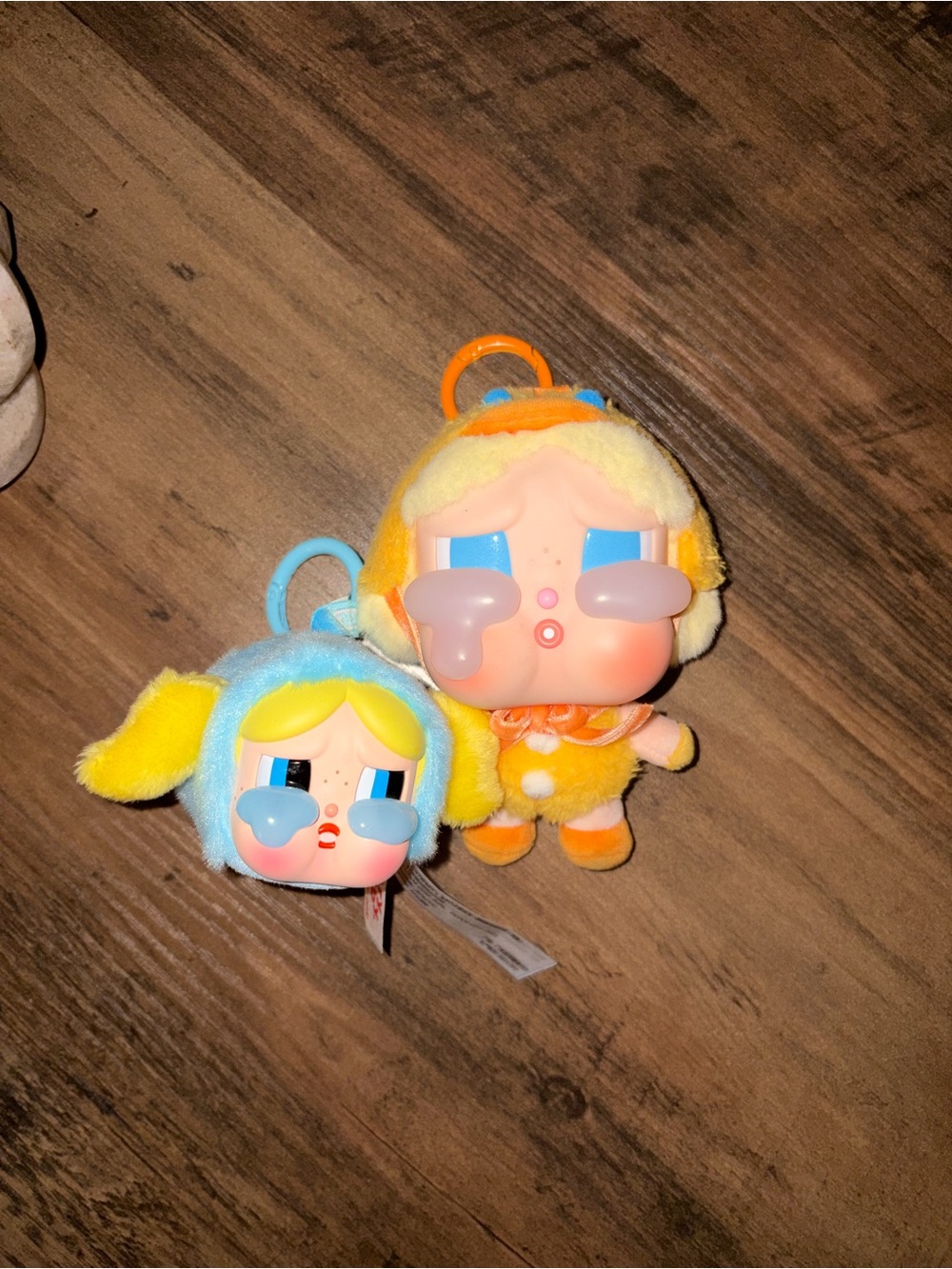 💛POP MART AUTHENTIC CRY BABY CHARMS